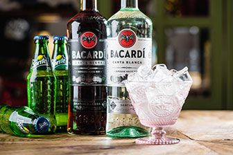 Rượu Bacardi Rum dùng để pha chế