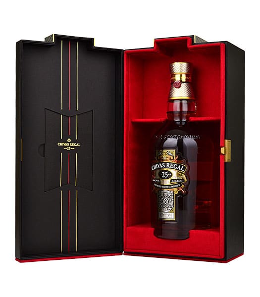 Rượu Chivas 25 Năm đựng trong hộp