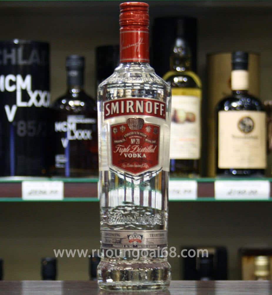 Rượu Vodka Smirnoff Red