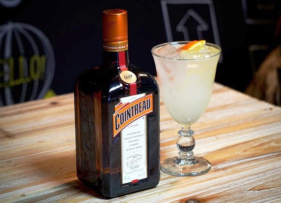 Rượu Cointreau 700ml Rượu Cointreau pha coctail