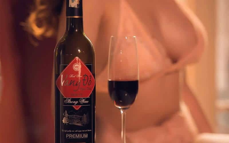 Rượu vang có tác dụng ngăn ngừa Ung thư Vú