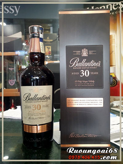 Rượu Ballantines 30 Năm Thực tế