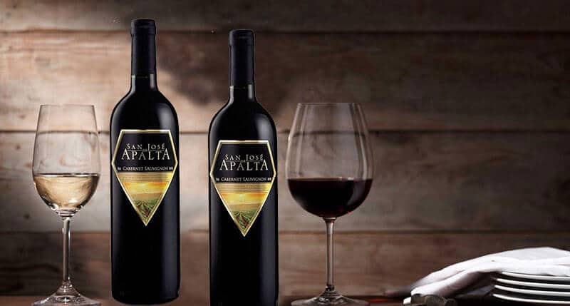 Rượu Vang Apalta Cabernet Sauvignon trong bữa ăn 