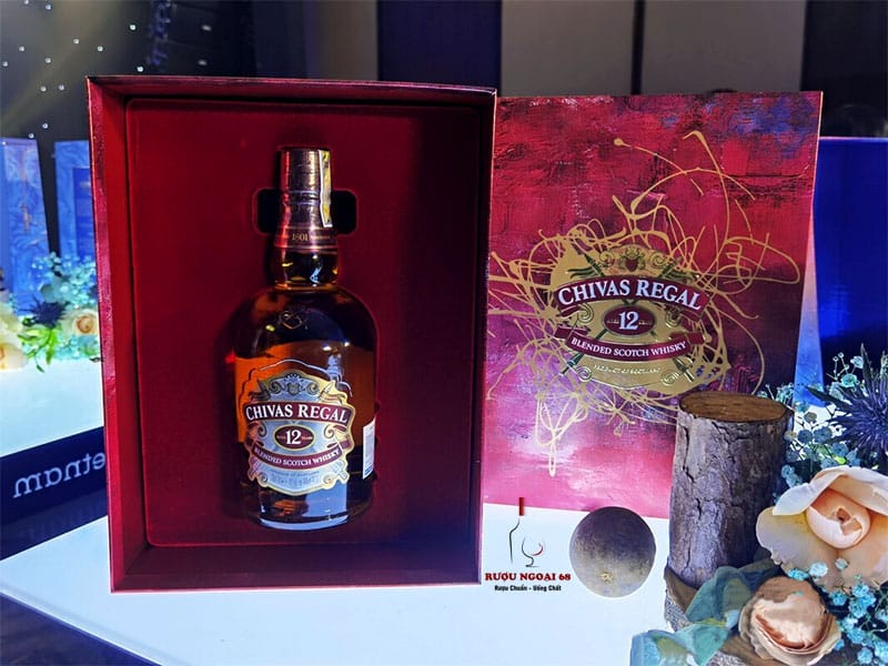 Chivas 12 Hộp Quà 2021 Chivas 12 Hộp Quà 2021 Giá tốt