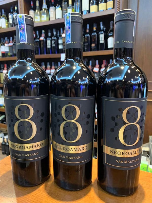 Rượu Vang 8 Negroamaro San Marzano Rượu Vang 8 Negroamaro San Marzano thực tế