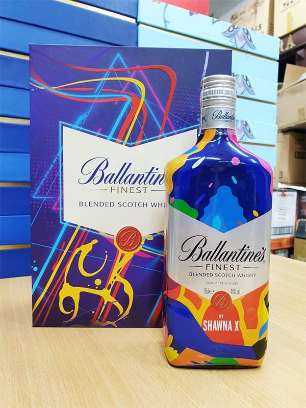 Ballantines Finest Hộp Quà 2022 Ballantines Finest hộp quà 2022