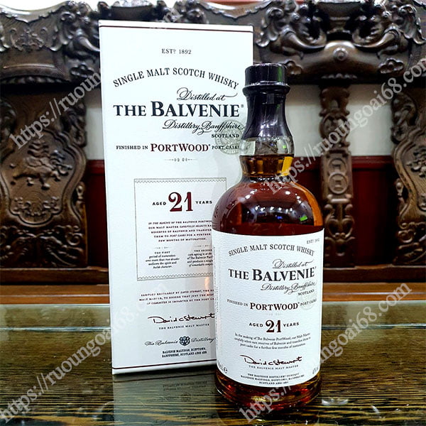 Rượu Balvenie 21 Năm Rượu Balvenie 21 năm thực tế