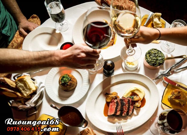 Uống rượu vang có say không ? Bí quyết để trụ lại trên bàn tiệc Uống rượu vang có say không trong bữa tiệc