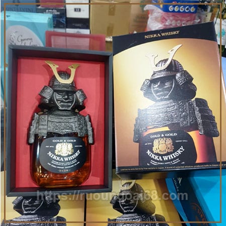 Rượu Nikka Samurai Whisky
