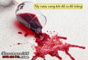 Cách tẩy rượu vang trên áo trắng