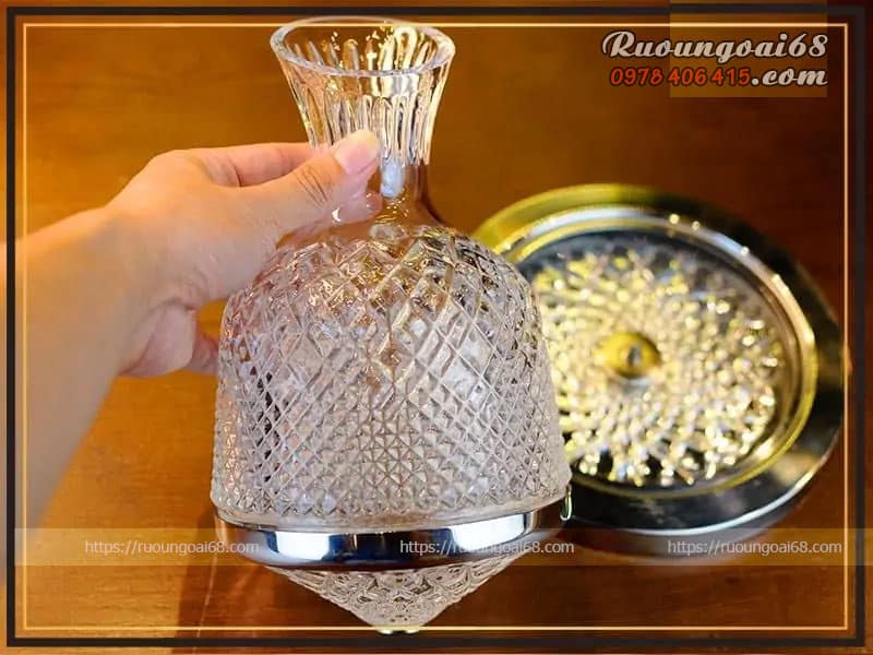 Decanter Xoay 360 Độ Cao Cấp decanter xoay 360 03
