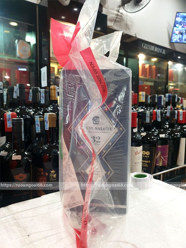 Rượu Chivas 32 Xách Tay Hàn Rượu Chivas 32 Xách Tay Hàn Quốc