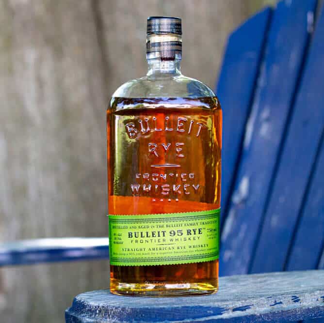 Rượu Bulleit 95 Rye Rượu Bulleit 95 Rye giá chưa đến 1 tr