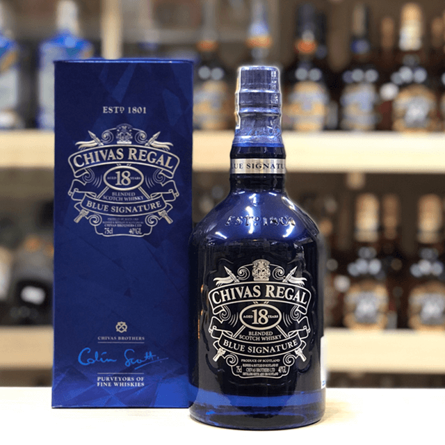 Rượu Chivas 18 Blue Signature
