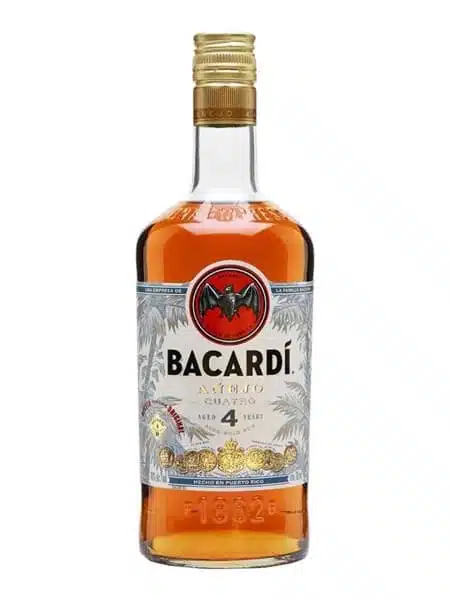 Rượu Bacardi Anejo Cuatro 4 Năm Rượu Bacardi Anejo Cuatro 4 Năm