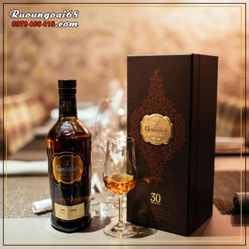 Bảng giá rượu Glenfiddich, mua rượu Glenfiddich ở đâu? Bảng giá rượu Glenfiddich
