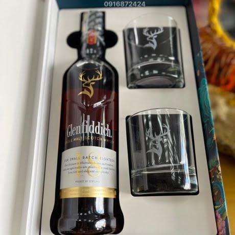 Bảng giá rượu Glenfiddich, mua rượu Glenfiddich ở đâu? Bảng giá rượu Glenfiddich, mua rượu Glenfiddich ở đâu Tìm hiểu về thương hiệu rượu whisky nổi tiếng