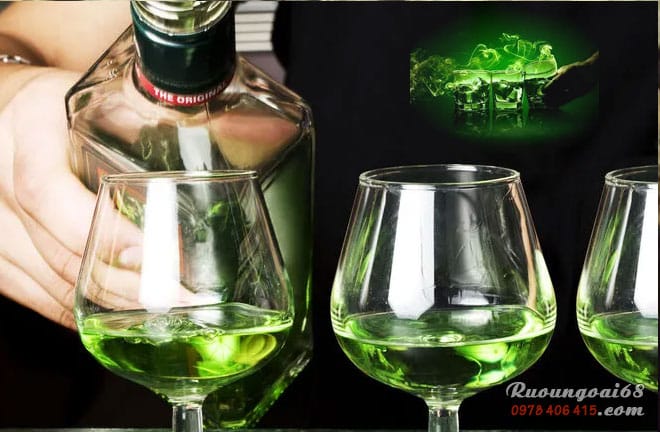 Thưởng thức Rượu Absinthe Nàng Tiên Xanh
