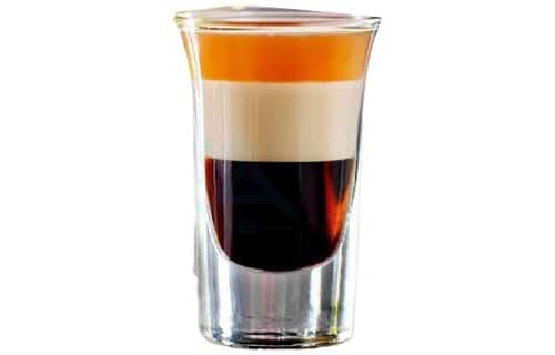 Rượu B52 - Cocktail đặc trưng của giới trẻ Việt Nam