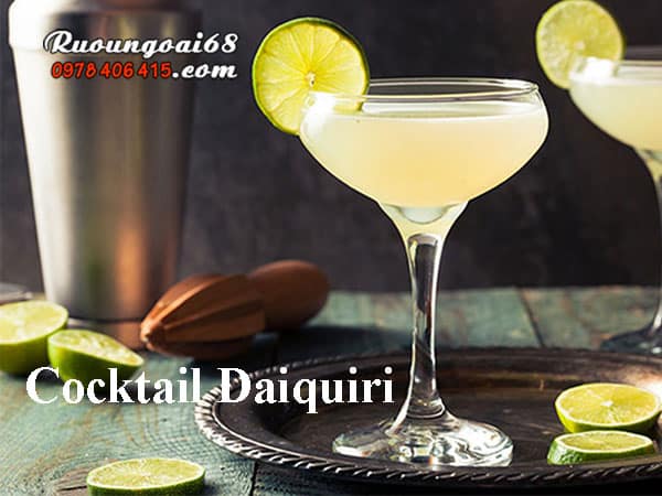 Rượu Rum là gì? Tìm hiểu về loại rượu độc đáo này Rượu Rum là gì ?