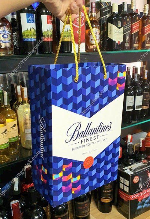 Ballantines Finest Hộp Quà 2024 Ballantines Finest Hộp Quà 2024