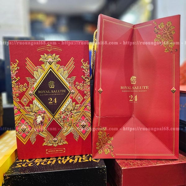 Rượu Chivas 24 Hộp Quà Tết 2024 Chivas 24 hộp quà tết 2024 - Món quà đầy ý nghĩa
