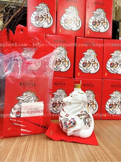 Rượu Rồng Sứ Suntory Royal Dragon 2024