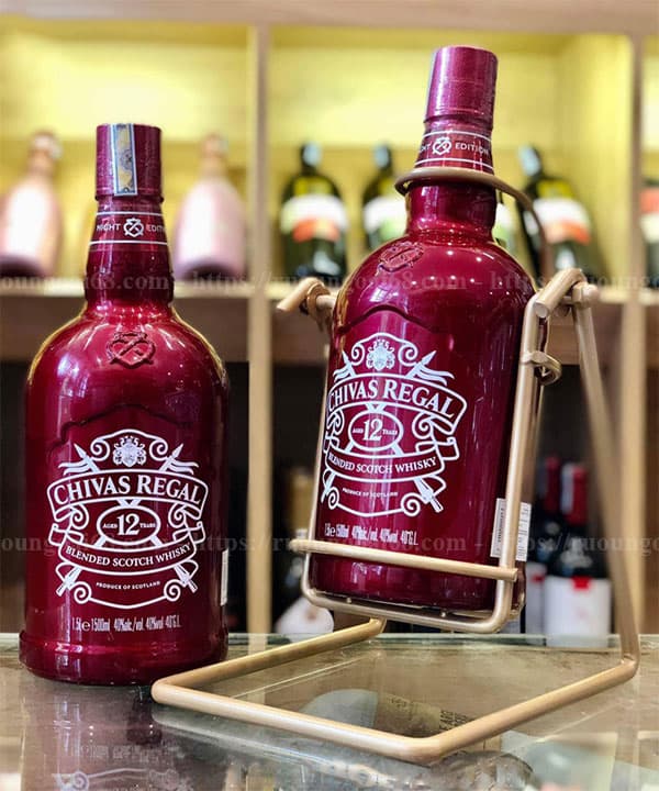 Rượu Chivas 12 năm 1.5 Lít Đỏ màu đỏ