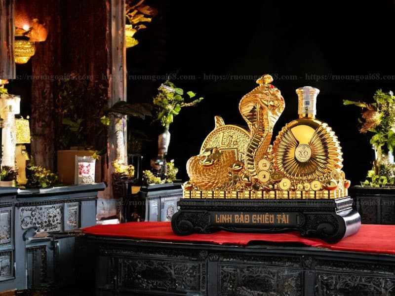 Rượu Linh Vật Rắn 2025 Linh Bảo Chiêu Tài Gold Rượu Linh Vật Rắn 2025 Linh Bảo Chiêu Tài Gold