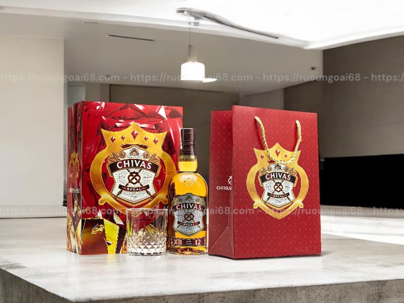 Chivas 12 Hộp Quà Tết 2025 Chivas 12 Hộp Quà Tết 2025