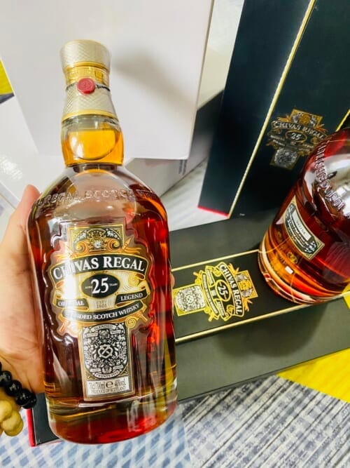 Rượu Chivas 12, 18, 21, 25 – nên chọn loại nào cho từng ngân sách quà biếu? rượu chivas 25