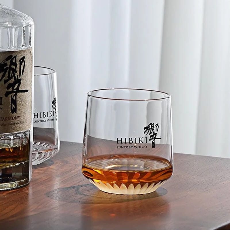 ly uống phù hợp với từng dòng Hibiki