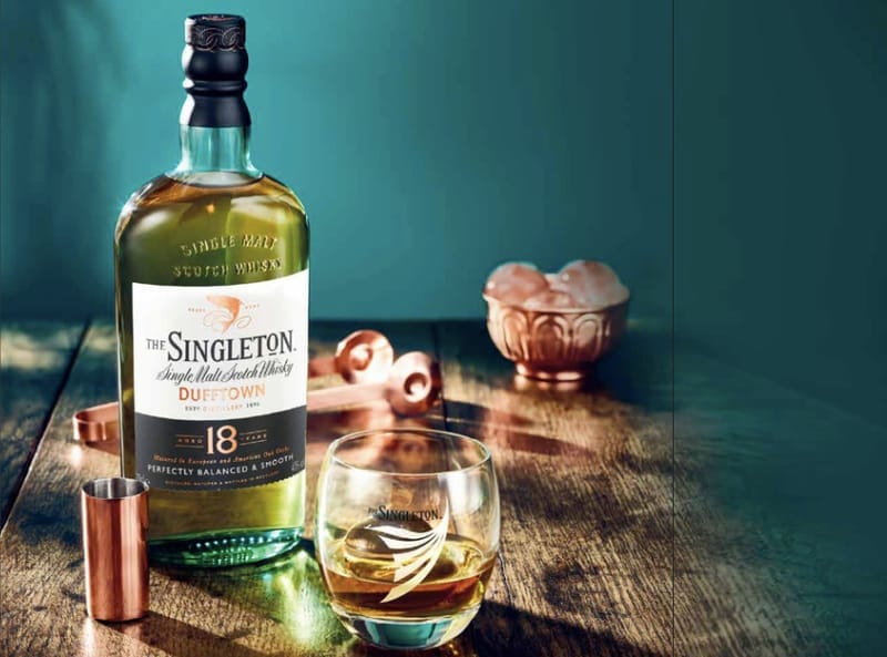Cách thưởng thức rượu Singleton đúng chuẩn chuyên gia thưởng thức rượu Singleton