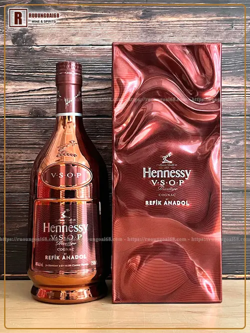 Hennessy VSOP Limited Refik Anadol