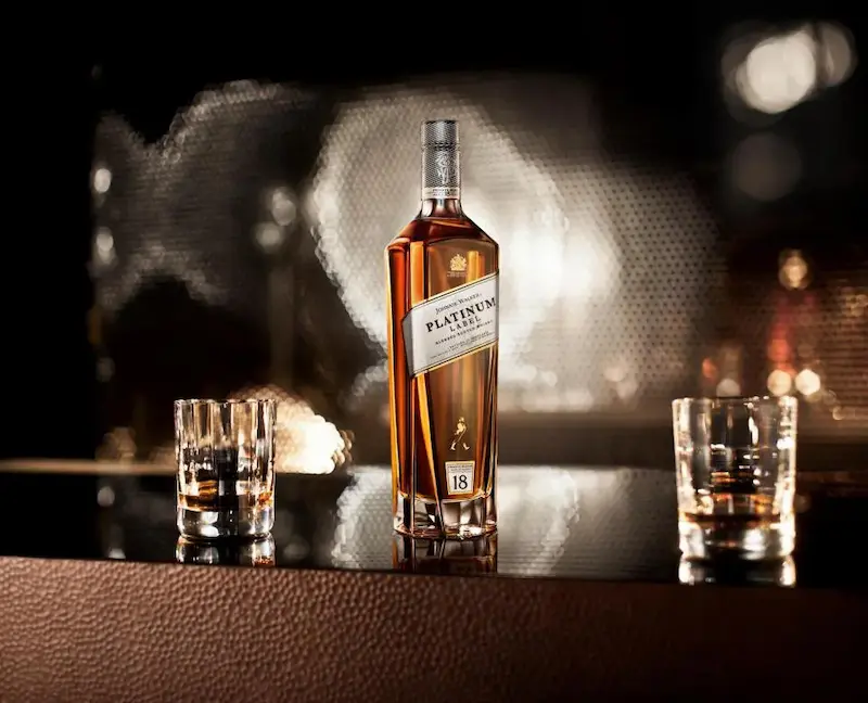 Rượu Johnnie Walker Platinum Label 18 Năm Rượu Johnnie Walker Platinum Label 18 Năm