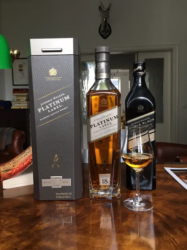Rượu Johnnie Walker Platinum Label 18 Năm Rượu Johnnie Walker Platinum Label 18 Năm