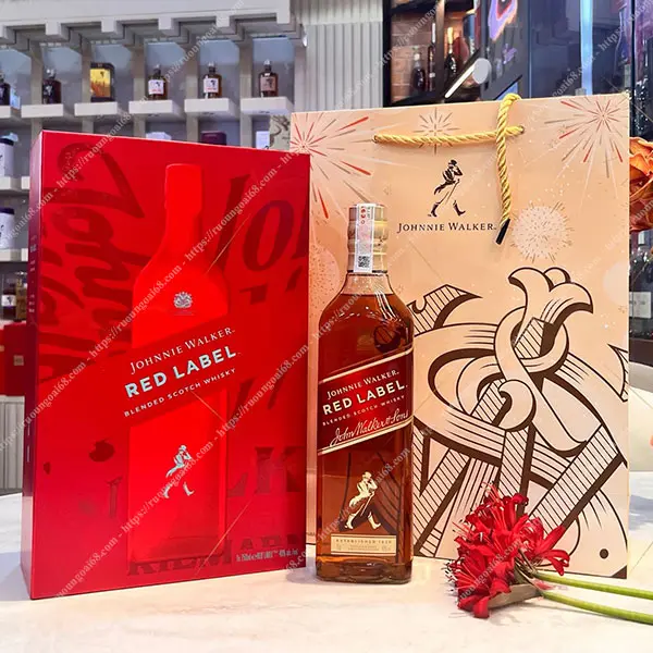 Johnnie Walker Red Label Hộp Quà Tết 2026 Johnnie Walker Red Label Hộp Quà Tết 2026