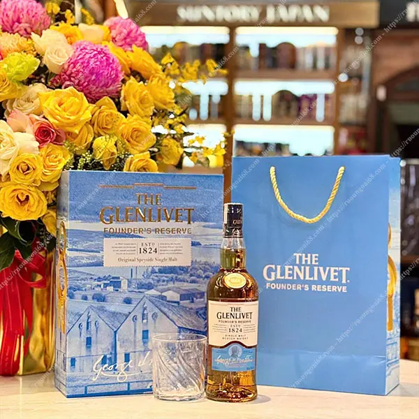 Glenlivet Founder's Reserve Hộp quà Tết 2026 Glenlivet Founder's Reserve Hộp quà Tết 2026
