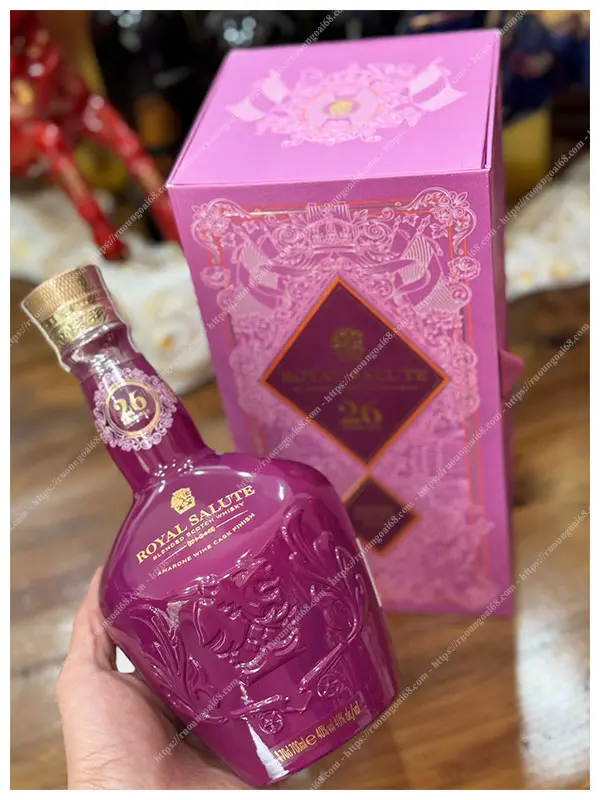 Rượu Royal Salute 26 Năm (Bản Tím)